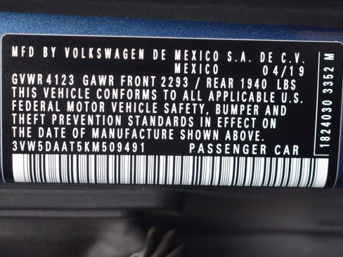 Used 2019 Volkswagen Beetle 2.0T S image 40