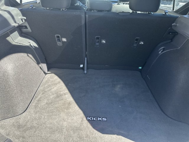 Used 2024 Nissan Kicks SV w/ Interior Electronics Package FWD image 30