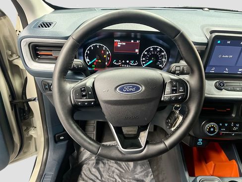 Used 2024 Ford Maverick XLT w/ XLT Luxury Package image 11