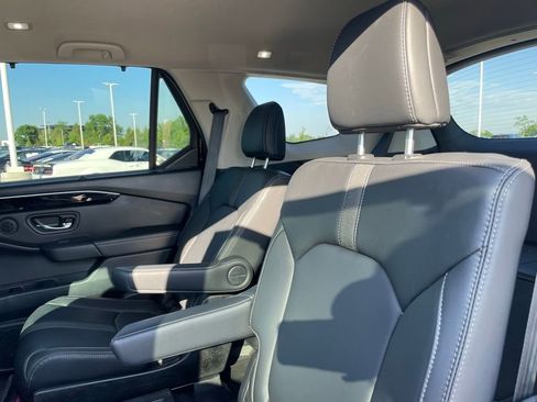 Used 2023 Honda Pilot EX-L image 24
