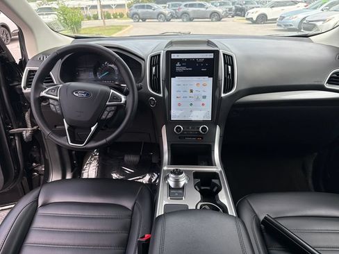 Used 2024 Ford Edge SEL AWD/4WD image 29