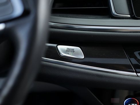 Used 2023 Buick Enclave Essence w/ Experience Buick Package image 19