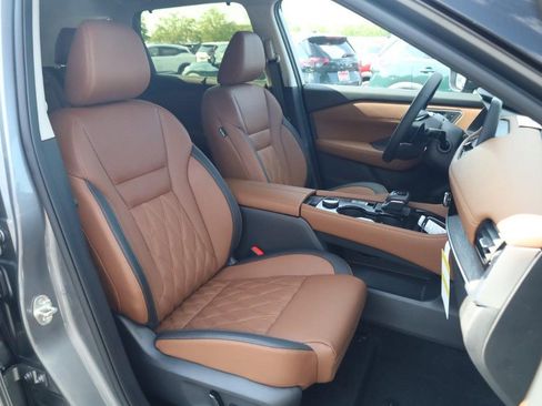 New 2026 Nissan Rogue Platinum AWD/4WD image 21