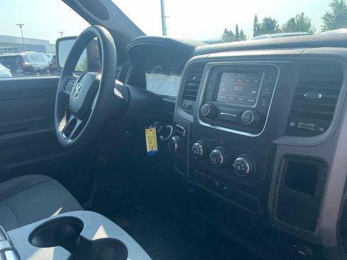 Used 2023 RAM 1500 Tradesman w/ Chrome Plus Package RWD image 30
