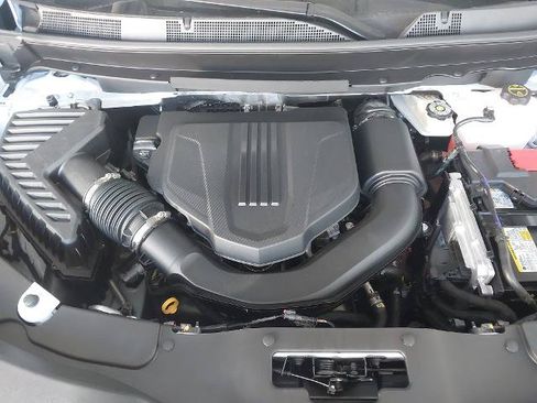 New 2027 Chevrolet Traverse LT w/ Driver Confidence Package FWD image 34
