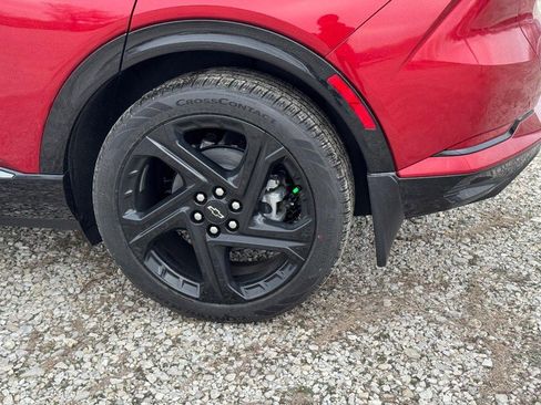 New 2026 Chevrolet Equinox EV RS image 4