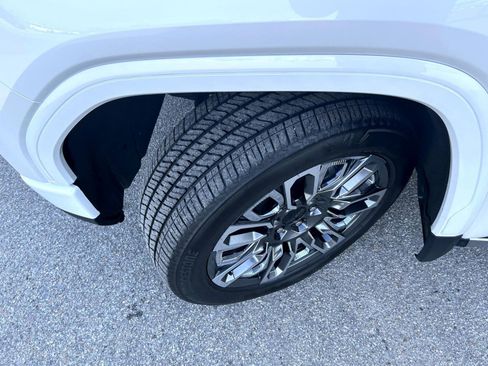 Used 2024 GMC Sierra 1500 Denali Ultimate image 23