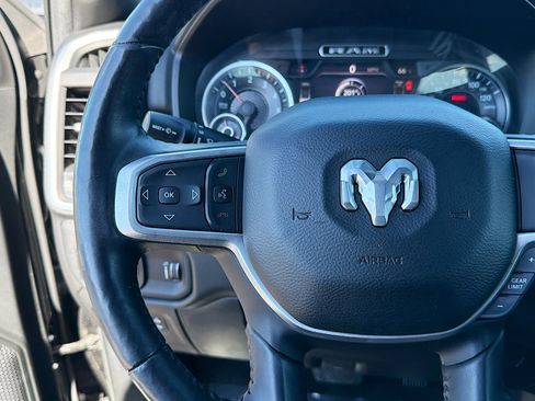 Used 2020 RAM 1500 Big Horn image 32
