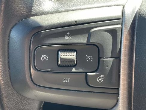 Used 2022 GMC Sierra 1500 SLE RWD image 23