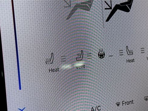 Used 2022 RAM 1500 Limited w/ Night Edition image 21