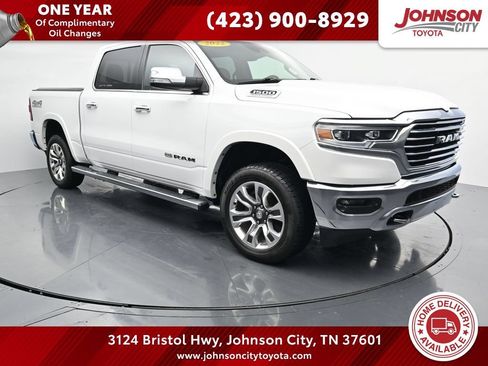 Used 2022 RAM 1500 Limited w/ Off Road Group AWD/4WD image 1