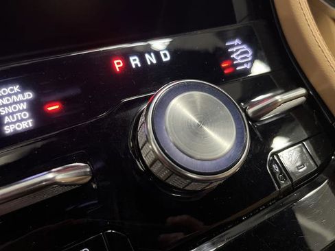 Used 2024 Jeep Grand Cherokee L Summit image 23