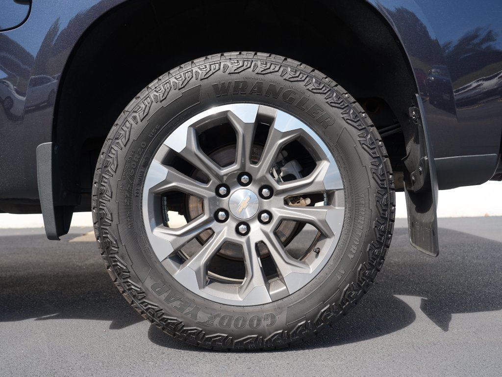 Certified 2022 Chevrolet Silverado 1500 High Country AWD/4WD image 38
