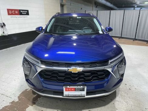 Used 2024 Chevrolet Trax LT w/ Driver Confidence Package FWD image 6