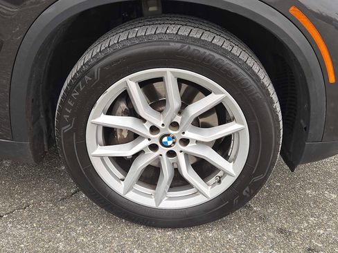 Used 2023 BMW X5 xDrive40i w/ Premium Package image 8