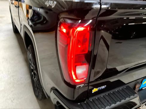 Used 2023 GMC Sierra 1500 Elevation image 35