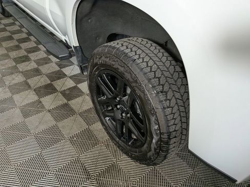 Certified 2025 Chevrolet Silverado 1500 LT Trail Boss w/ LT Trail Boss Premium Package image 16