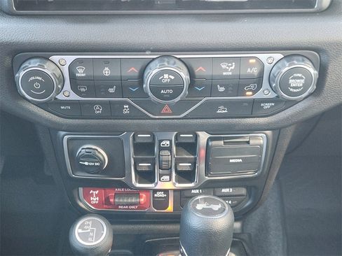 New 2026 Jeep Wrangler Unlimited Sport image 13