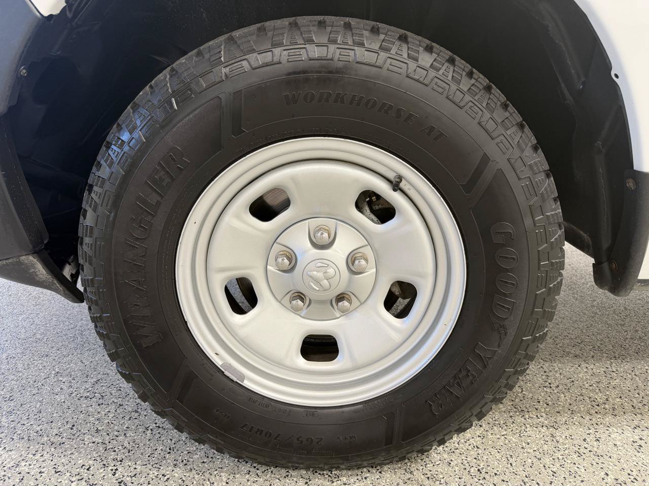 Used 2022 RAM 1500 Tradesman AWD/4WD image 9