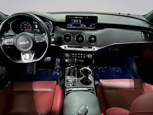 Used 2022 Kia Stinger GT-Line w/ Sun & Sound Package AWD/4WD image 16