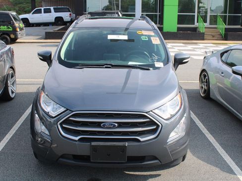 Used 2021 Ford EcoSport SE FWD image 2