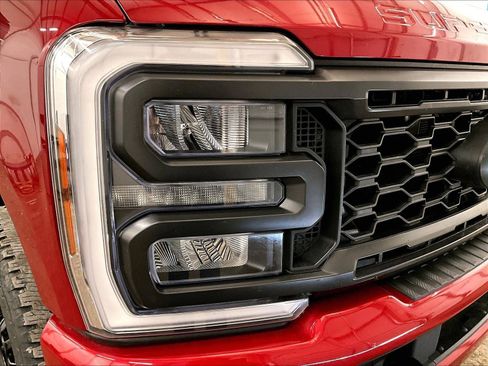 Used 2024 Ford F250 Lariat w/ Sport Appearance Package image 27