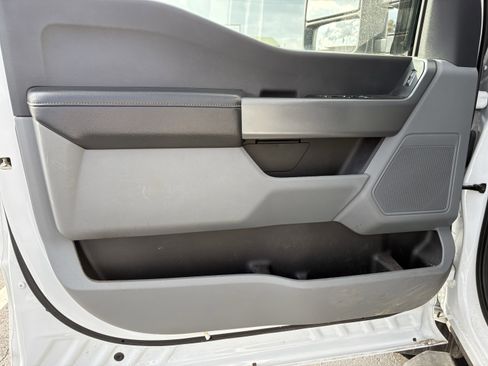 Used 2024 Ford F350 XLT w/ FX4 Off-Road Package image 3