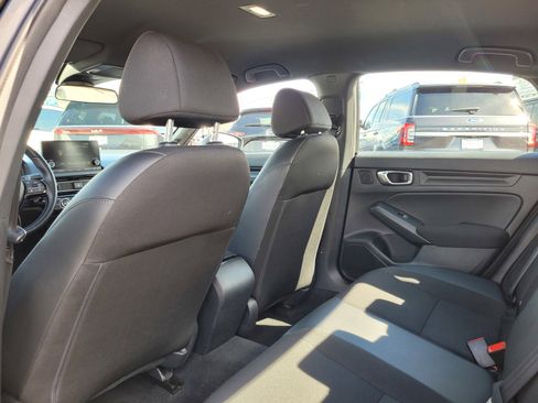 Used 2025 Honda Civic Sport image 13