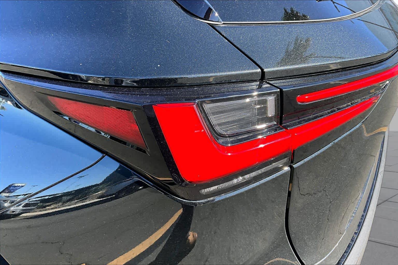Used 2026 Lexus NX 450h+ AWD w/ Accessory Package (Z2) image 28