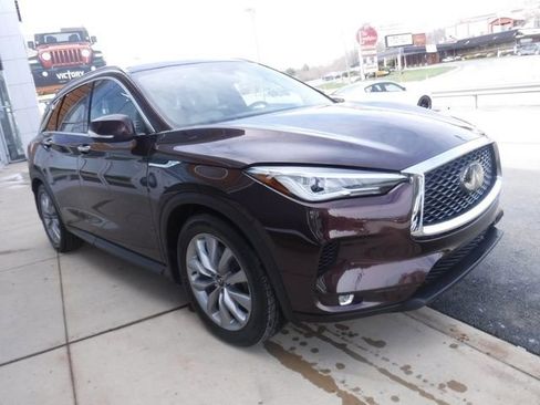 Used 2020 INFINITI QX50 Luxe w/ Navigation Package image 11