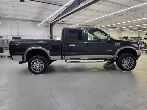 Used 2004 Ford F250 Lariat image 19