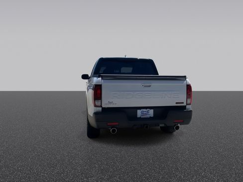 Certified 2024 Honda Ridgeline TrailSport image 8