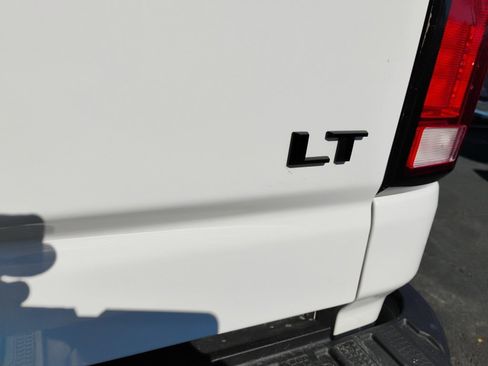 Used 2025 Chevrolet Silverado 2500 LT w/ Trail Boss Package image 15