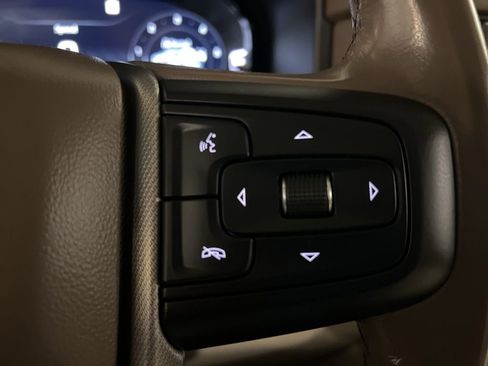 Certified 2022 GMC Yukon XL Denali w/ Advanced Technology Package image 17