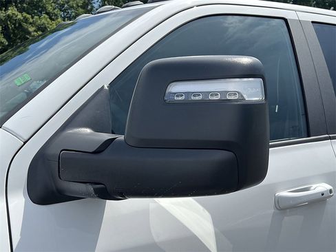 New 2025 RAM 3500 Laramie image 31