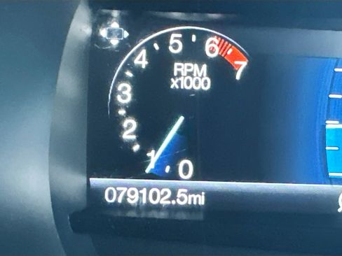 Used 2020 Ford Edge Titanium w/ Equipment Group 301A image 14