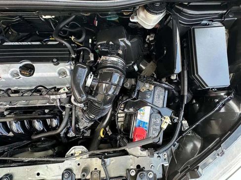 Used 2014 Honda CR-V LX image 31