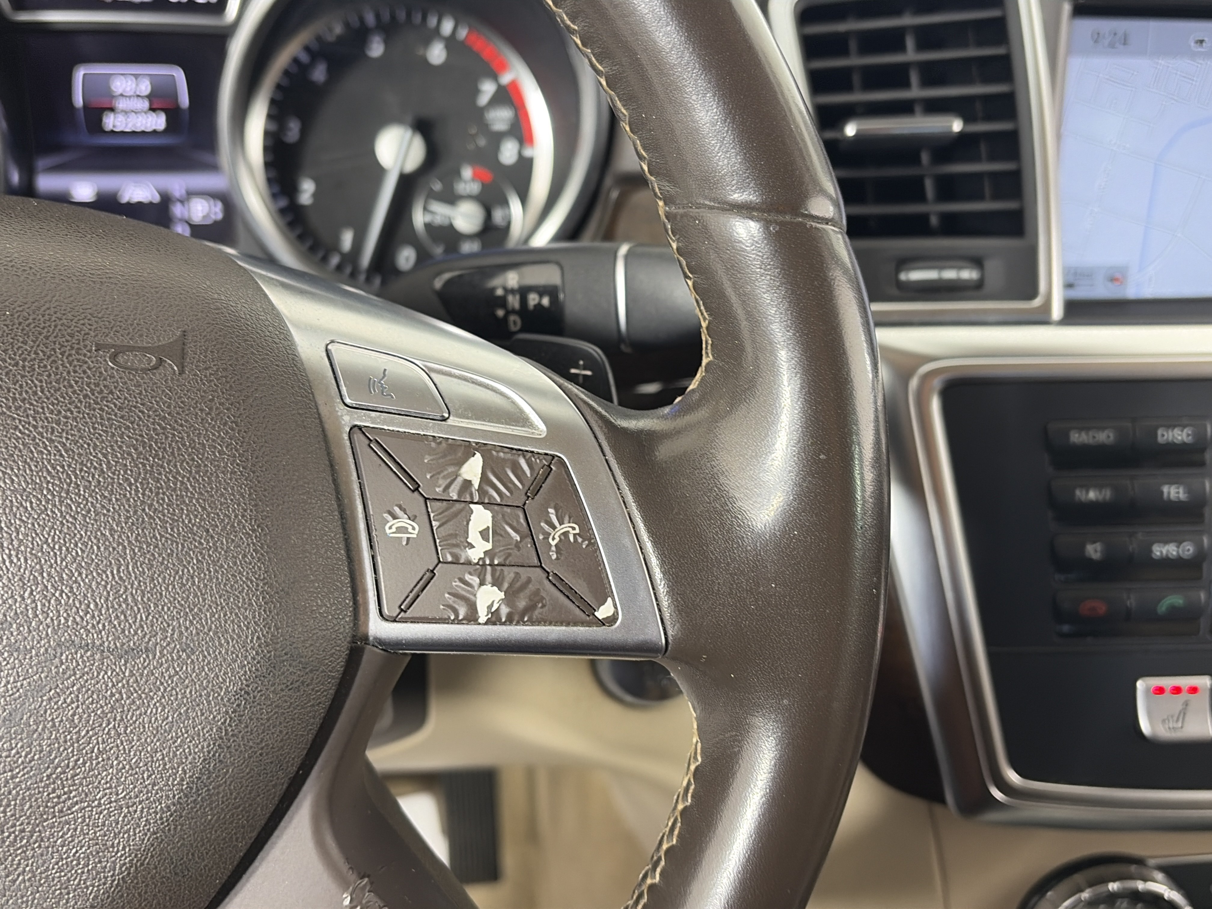 Used 2013 Mercedes-Benz GL 450 4MATIC image 33