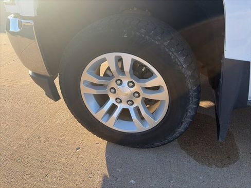 Used 2018 Chevrolet Silverado 1500 LT w/ All Star Edition image 52