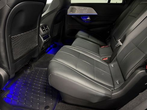 Used 2022 Mercedes-Benz GLS 450 4MATIC image 23
