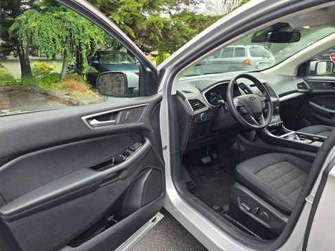 Used 2019 Ford Edge SEL AWD/4WD image 7