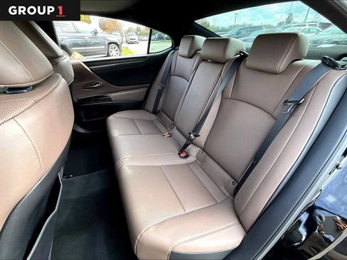 Certified 2023 Lexus ES 350 w/ Premium Package image 17