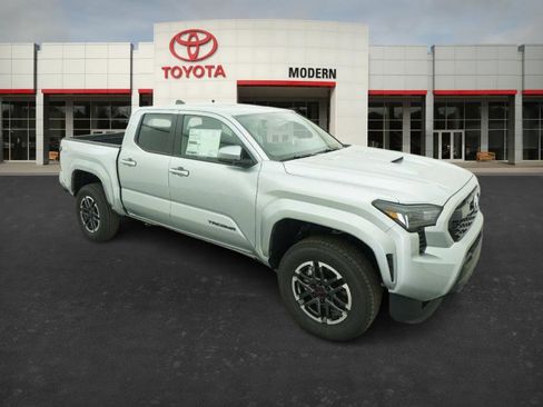 New 2025 Toyota Tacoma TRD Sport image 29
