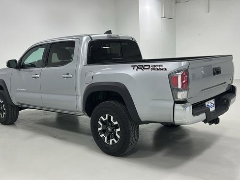Used 2023 Toyota Tacoma TRD Off-Road image 3
