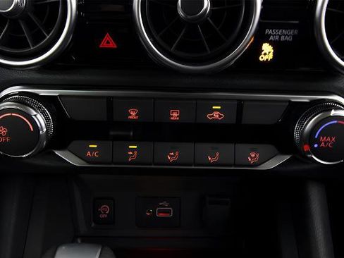 Certified 2025 Nissan Sentra S image 29