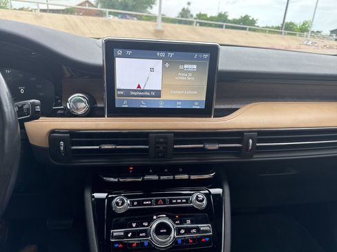 Used 2021 Lincoln Corsair Reserve w/ Elements Package image 12