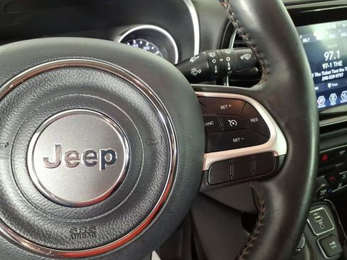 Used 2019 Jeep Compass Limited AWD/4WD image 18