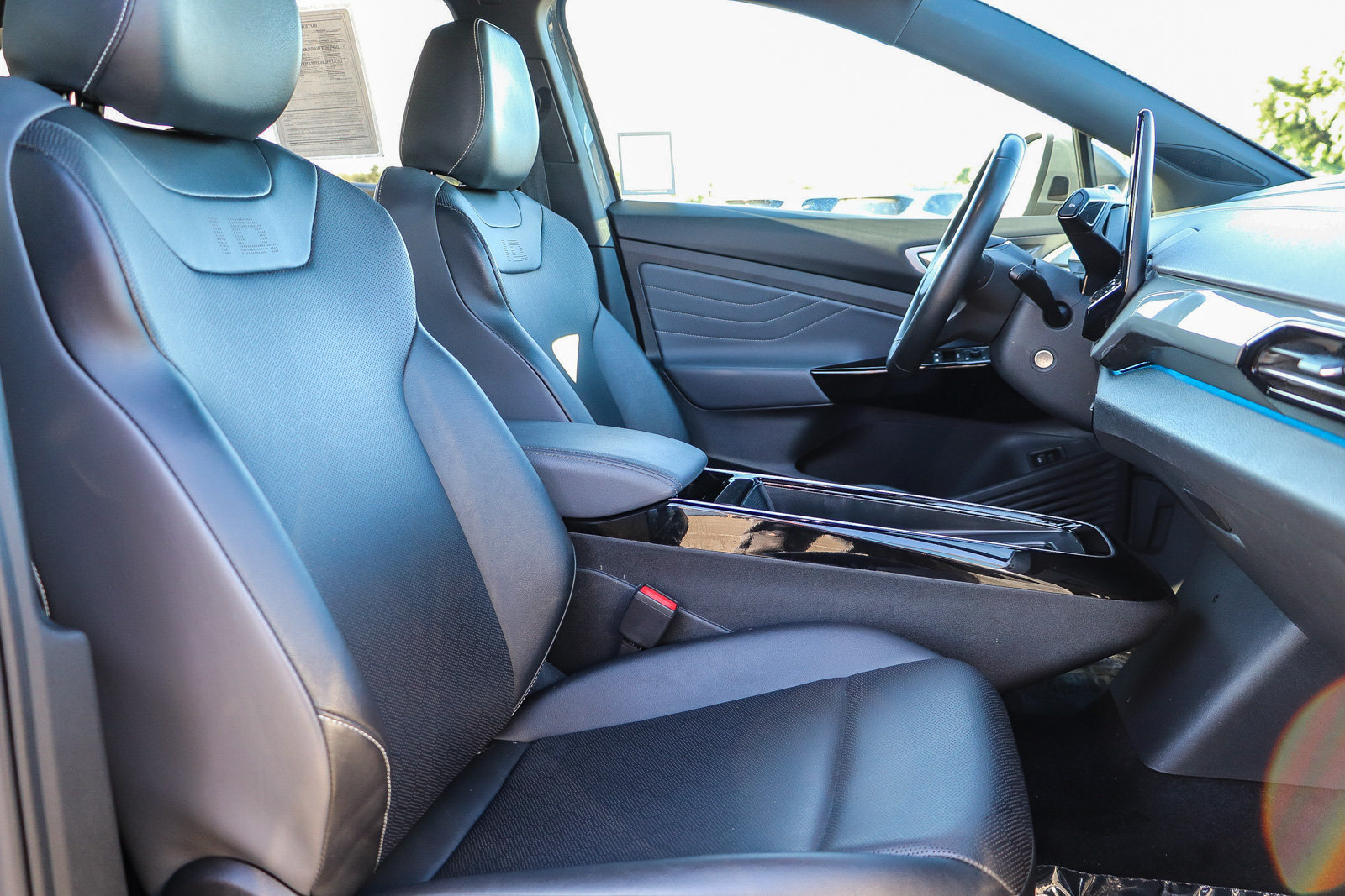 Used 2023 Volkswagen ID.4 Pro S RWD image 17