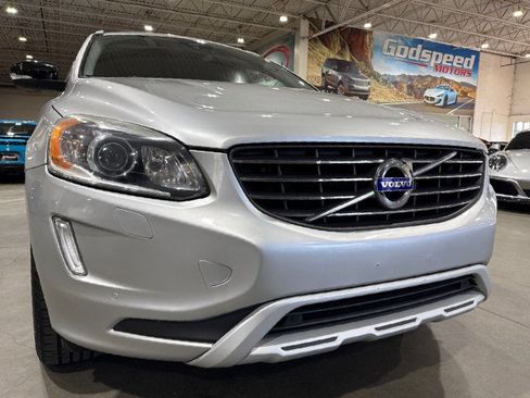 Used 2017 Volvo XC60 T6 Dynamic w/ Climate Package image 24