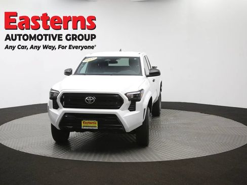 Used 2024 Toyota Tacoma SR RWD image 47